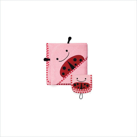 Skip Hop Towel and Mitt Set in LadyBug