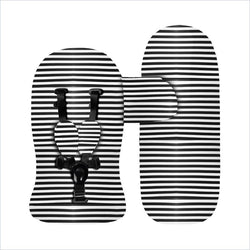Mima Xari and Kobi Stroller Starter Pack in Black & White